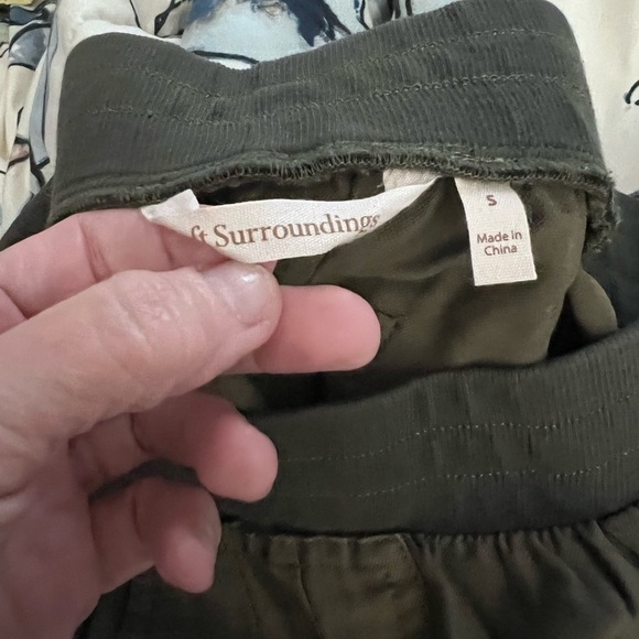 Soft Surroundings Olive Green Pants - Picture 3 of 8